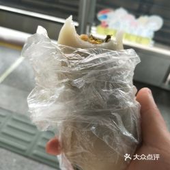 虹口糕團食品廠長寧店全家福年糕團 上海甜品的經典風味與用戶評價